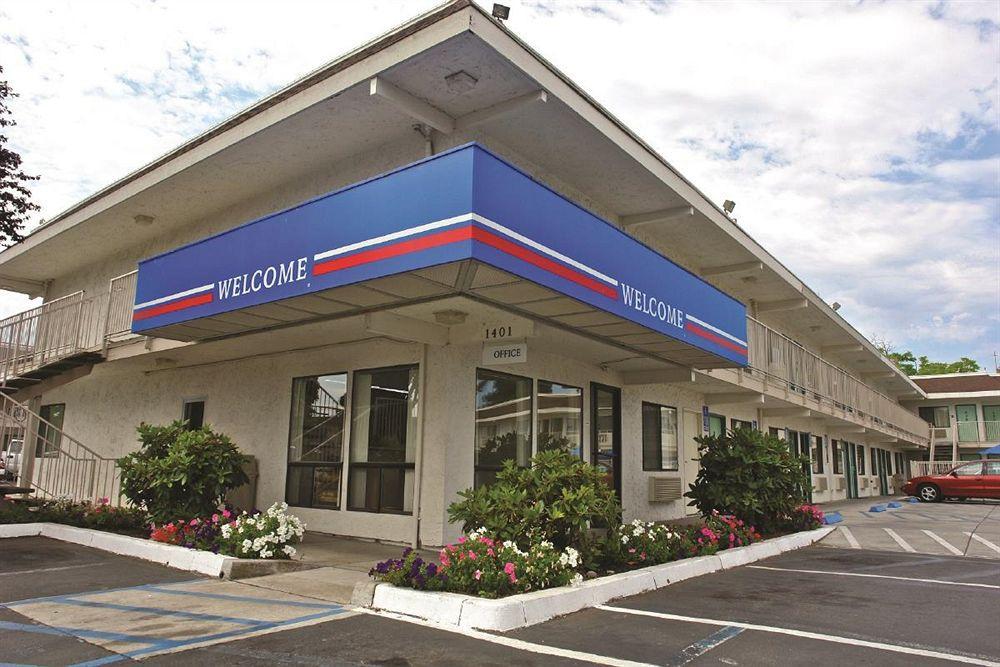 Motel 6-Salem, Or Eksteriør billede